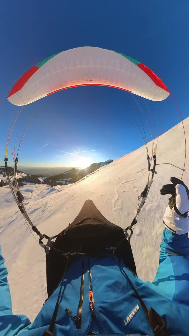 05:00 Paragliding Before Work — frame 1
